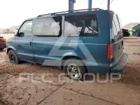 2002 Chevrolet ASTRO photo