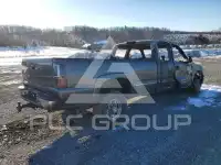 2002 Chevrolet Silverado photo
