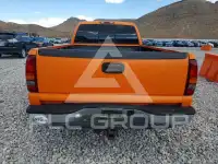 2002 Chevrolet Silverado photo