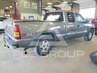 2002 Chevrolet Silverado photo