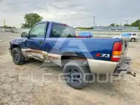 2002 Chevrolet Silverado photo