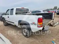2002 Chevrolet Silverado photo