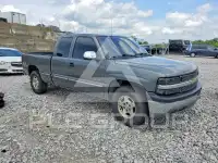 2002 Chevrolet Silverado photo