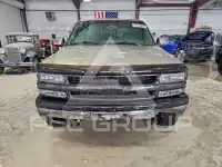 2002 Chevrolet Silverado photo