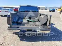 2002 Chevrolet Silverado photo