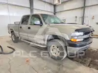 2002 Chevrolet Silverado photo