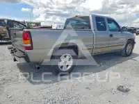 2002 Chevrolet Silverado photo
