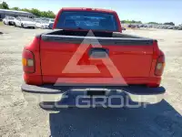 2002 Chevrolet Silverado photo