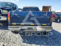2002 Chevrolet Silverado photo