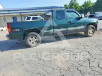 2002 Chevrolet Silverado photo