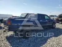2002 Chevrolet Silverado photo
