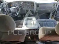 2002 Chevrolet Silverado photo