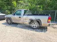 2002 Chevrolet Silverado photo
