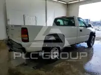 2002 Chevrolet Silverado photo