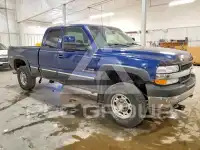 2002 Chevrolet Silverado photo