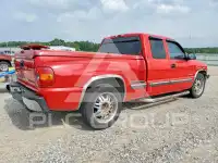 2002 Chevrolet Silverado photo