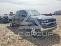 2002 Chevrolet Silverado photo