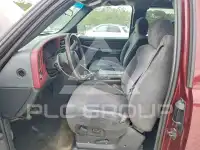 2002 Chevrolet Silverado photo