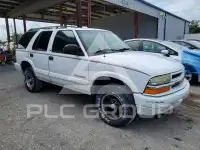 2002 Chevrolet Blazer photo