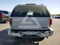 2002 Chevrolet Blazer photo