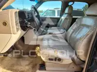 2002 Chevrolet Tahoe фото