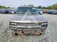2002 Chevrolet Tahoe фото