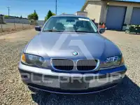 2002 BMW 325 photo