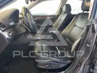 2002 BMW 325 photo