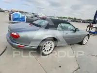 2002 Jaguar XKR photo