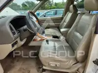 2002 Infinity QX40 photo
