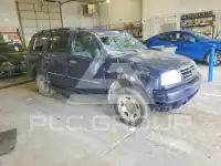 2002 Suzuki XL7 photo