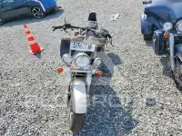 2002 Suzuki  фото