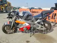 2002 Honda CBR900 photo