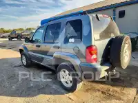 2002 Jeep LIBERTY photo