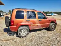 2002 Jeep LIBERTY фото