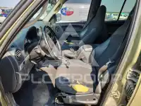 2002 Jeep LIBERTY фото