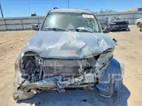 2002 Jeep LIBERTY фото
