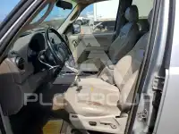 2002 Jeep LIBERTY фото