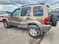 2002 Jeep LIBERTY фото