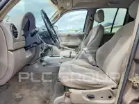 2002 Jeep LIBERTY фото