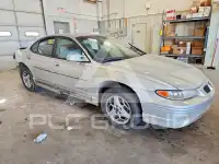 2002 Pontiac GRAND PRIX photo