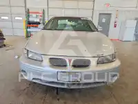 2002 Pontiac GRAND PRIX photo