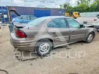 2002 Pontiac GRAND PRIX photo