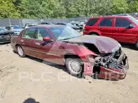 2002 Lincoln Town photo