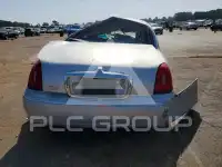 2002 Lincoln Town фото