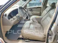 2002 Lincoln Town фото