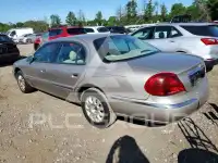 2002 Lincoln Continental photo