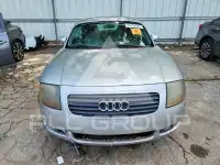 2002 Audi TT photo