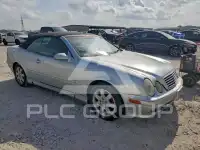 2002 Mercedes Benz CLK фото