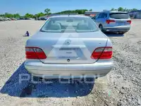 2002 Mercedes Benz CLK фото